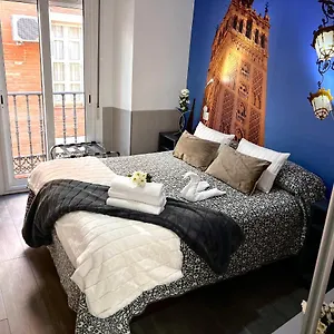 Paco's Guest house Seville